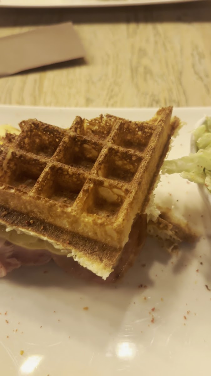 House Of Waffles-2